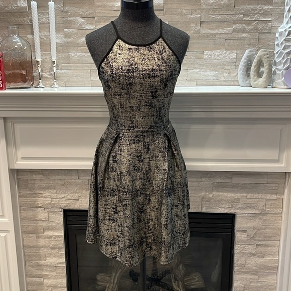 Soprano Dresses & Skirts - Soprano Metallic Skater Dress Size Small